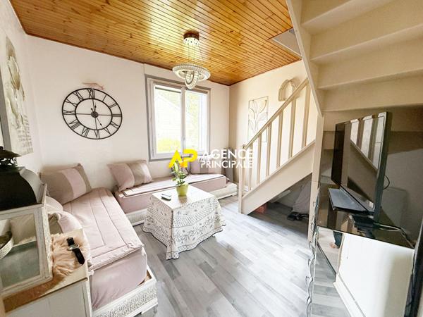 Maison Individuelle ARGENTEUIL COTEAUX 4 pièces 3 chambres 90 m2 368 m² de terrain avec studio indépendant €365 000 ** - Référence 4443