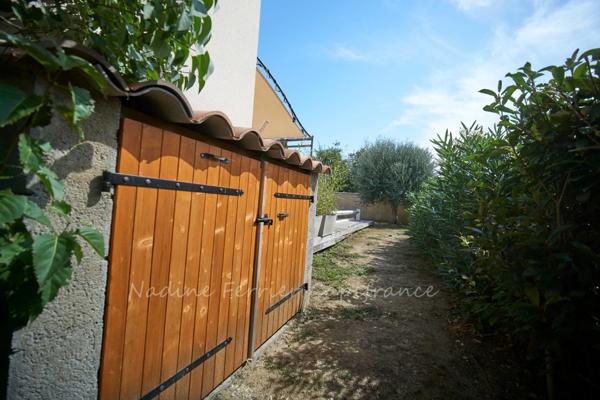 Maison récente aux normes RT2012 avec piscine et garage DPE B