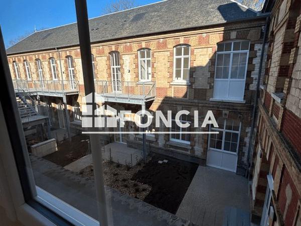 Location Appartement 4 pièces 82.2 m² - 5 BOULEVARD JULES FERRY Louviers 27400