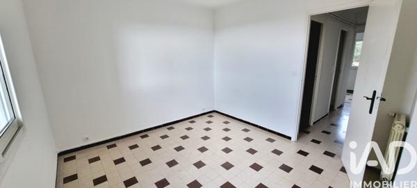 Location appartement 3 pièces 59 m² Toulon