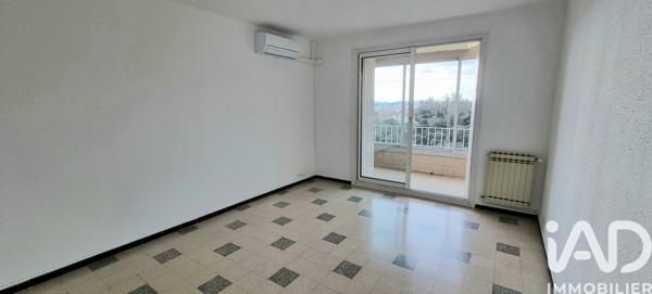 Location appartement 3 pièces 59 m² Toulon