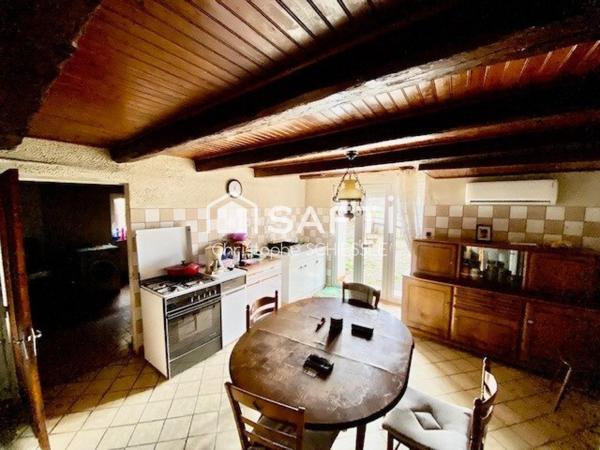 Corps de ferme T 5 de 120 M2