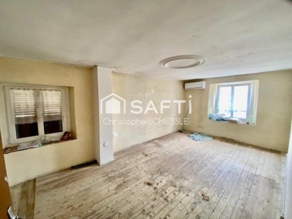 Corps de ferme T 5 de 120 M2