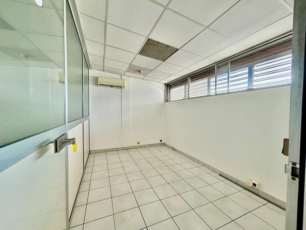 Bureaux à la location à Fort-de-France