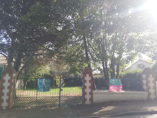 Terrain Moutiers Les Mauxfaits 685 m2