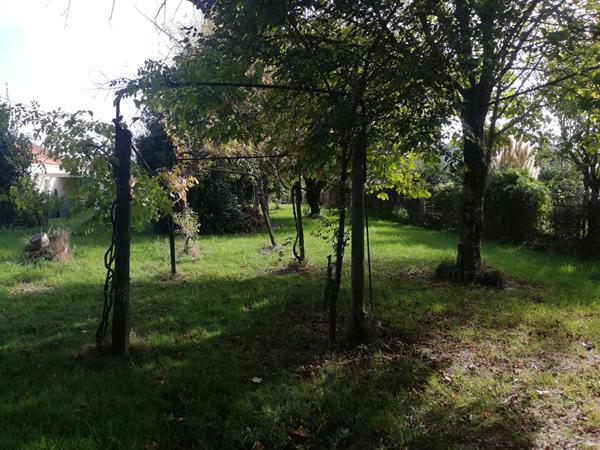 Terrain Moutiers Les Mauxfaits 685 m2