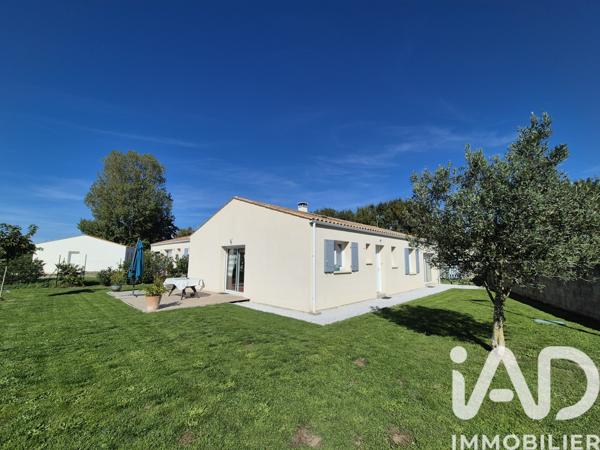 Maison à vendre 5 pièces 104 m² Saint-Just-Luzac