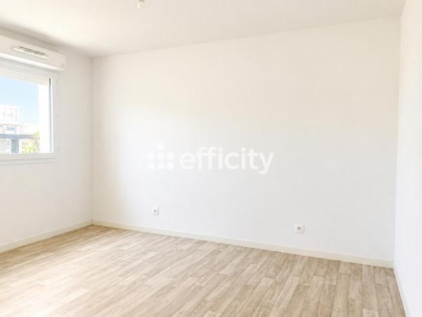 Appartement
         3 pièces
        - 63 m² Exclusivité 199 900 € *