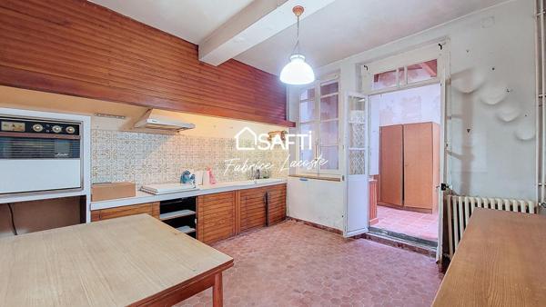 Deux maisons à rénover avec fort potentiel d'aménagement - 300 m² exploitable