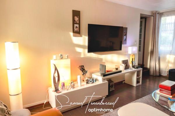 Maison de caractère en pierre avec piscine – 160 m² – ERNES (14270)