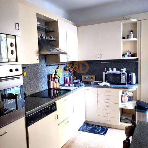 Centre ville spacieux et beau potentiel