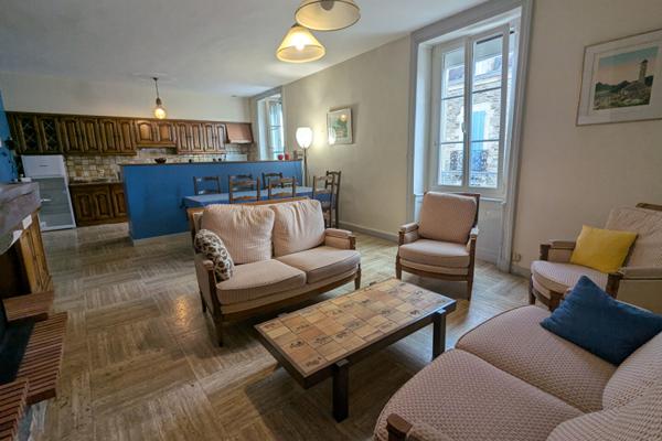 Maison à vendre - 7 pièces - 200 m² JOSSELIN (56120)