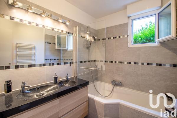 Apartment for sale 3 rooms 77 m² Rueil-Malmaison