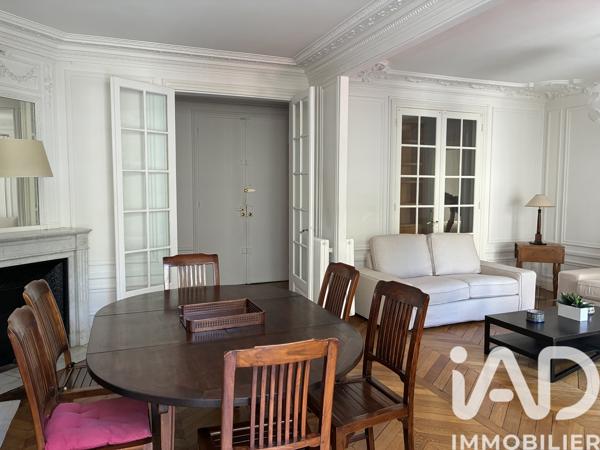 Location appartement 5 pièces 107 m² Paris 15