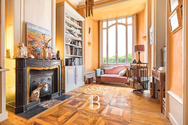 Lyon 6ème, Maison 5 Chambres -  354 m² à vendre