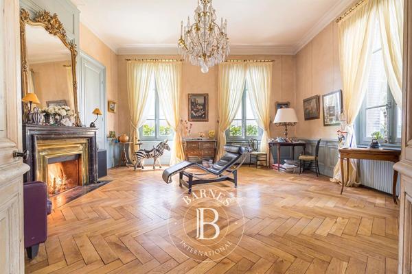 Lyon 6ème, Maison 5 Chambres -  354 m² à vendre