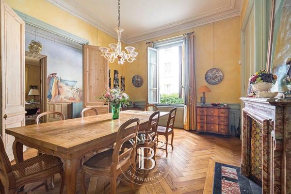 Lyon 6ème, Maison 5 Chambres -  354 m² à vendre