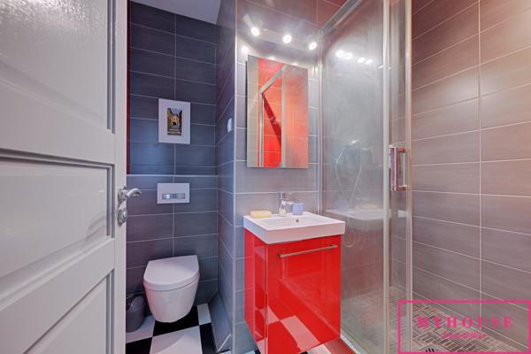Maison
                                                                                                                                                                                                                                                                                                                        6 pièce(s)                                                                                                                                                                                                          4 chambre(s)                                                                                                                                                                                                          115  m²