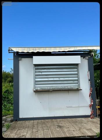 Pas de porte à vendre à Saint-Paul à la Réunion (97460), ref : 97424/245   
EPERON