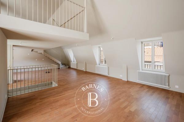 Clichy, Duplex 3 Chambres -  145 m² à vendre
