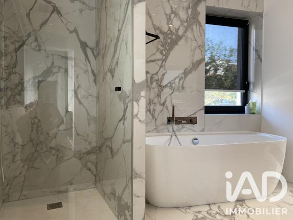 Appartement à vendre 4 pièces 89 m² Saint-Jean-de-Luz