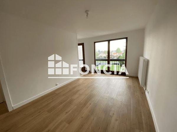 Location Studio 24.5 m² - 41/43 RUE DU GENERAL BORDAS Talence 33400