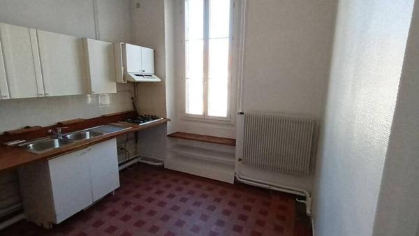 Appartement 4 pièces                                        - 38000 Grenoble Réf : 5317