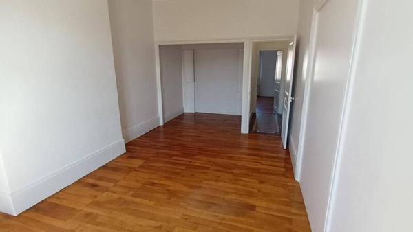 Appartement 4 pièces                                        - 38000 Grenoble Réf : 5317
