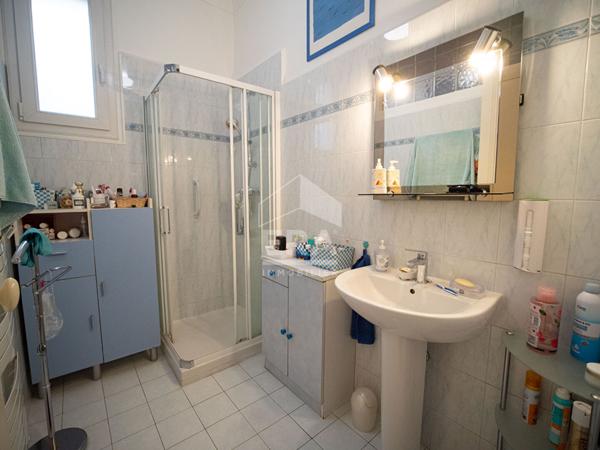 Appartement Cannes 3 pièces  70 m² REZ DE JARDIN