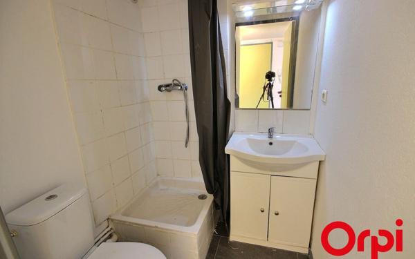 Appartement à louer    1 pièce • 16,81 m2 Marseille 14