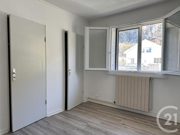 Appartement T4 à vendre  4 pièces - 67,70 m2 SEYSSINET PARISET - 38