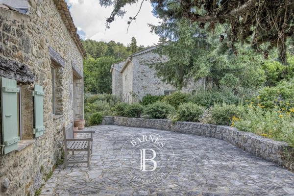 Sault, Propriété  455 m² à vendre