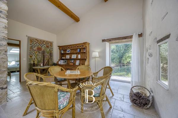 Sault, Propriété  455 m² à vendre