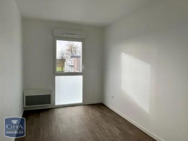 Appartement à louer 3 pièces 61.72m² Chartres (28000)