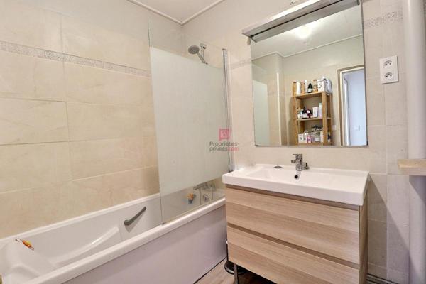 Appartement Saint-Michel-sur-Orge 4 pièces 77 m2, balcon, place de parking privative et cave