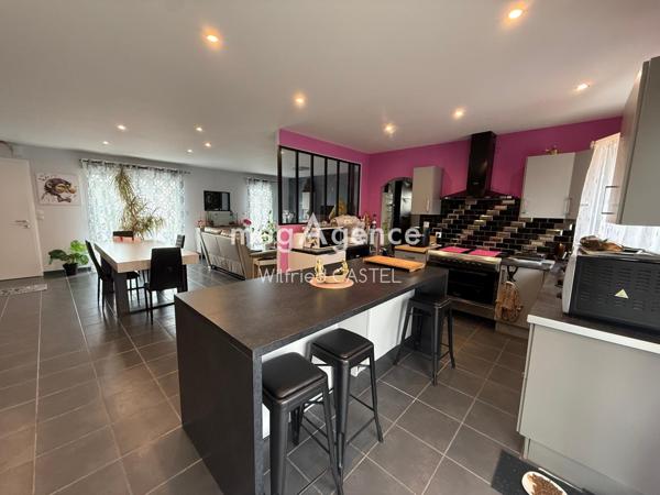 Maison à SABLES D OLONNE, 85180 - 5 pièces 100m²