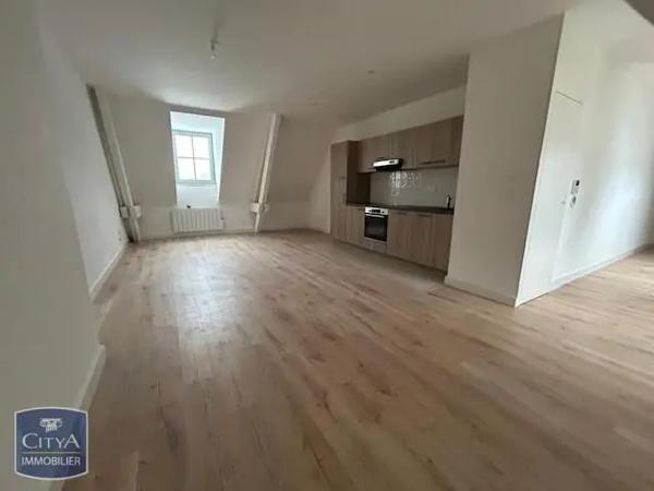 Appartement à louer 2 pièces 56.44m²