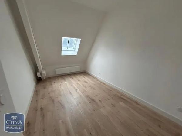 Appartement à louer 2 pièces 56.44m²