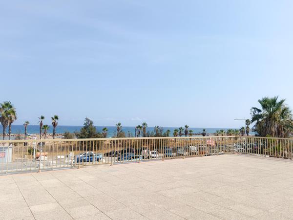 Appartement à FREJUS, 83370 - 1 pièce 24m²