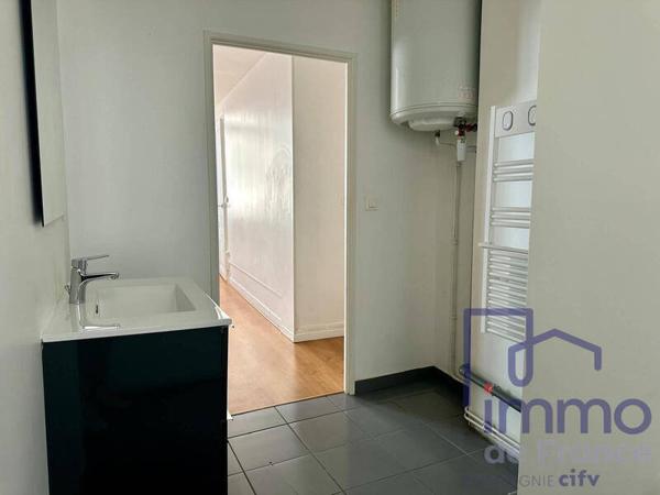Appartement 2 pièces                                        - 42000 Saint-Étienne Réf : 2793-CIFVFOREZVELAY