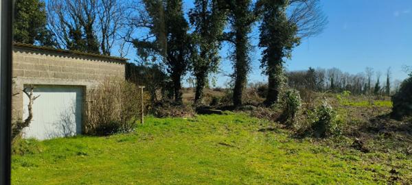 Exclusivité!! Côtes d'Armor. 22210 Plémet, Maison en pierres, 2 chambres, dépendances, garage et terrain