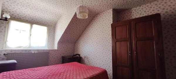 Exclusivité!! Côtes d'Armor. 22210 Plémet, Maison en pierres, 2 chambres, dépendances, garage et terrain