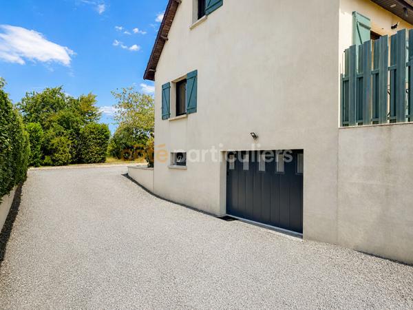 Vente
                Maison128 m² - 5 Pièces -
                    CONDE SUR VIRE (50420)