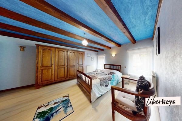 EXCLUSIVITÉ Maison avec gîte, dépendances et potentiel d'aménagement à Rombach-le-Franc