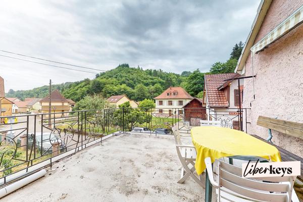EXCLUSIVITÉ Maison avec gîte, dépendances et potentiel d'aménagement à Rombach-le-Franc
