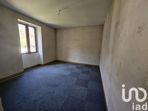 Immeuble à vendre 240 m² Colomieu