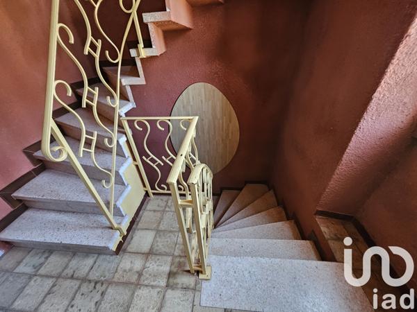 Immeuble à vendre 240 m² Colomieu