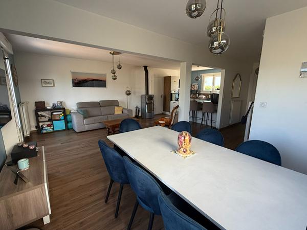 Maison agréable 5 pièces à vendre à Saint Armel - Emplacement idéal et calme