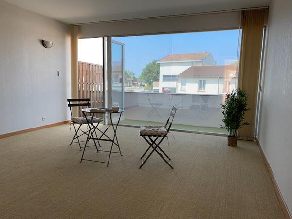 AU COEUR DE SAINT ORENS T2 AVEC GRANDE TERRASSE ET PARKING PRIVATIF