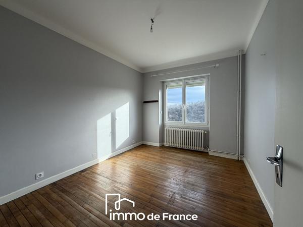 RODEZ, Maison de ville Type 5 sur une parcelle de 224 m²